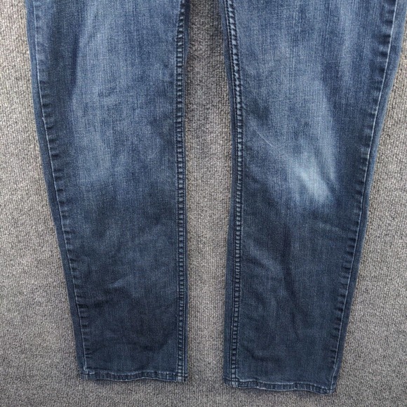 Urban Pipeline Men's Relaxed Straight Jeans Blue Actual 34x33 Denim 5-Pocket - Picture 4 of 11